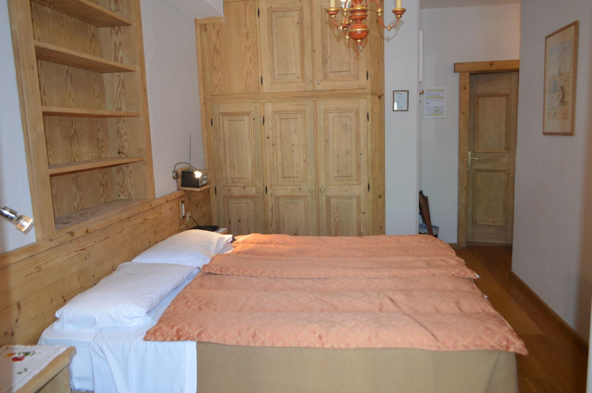 Hotel Montana Κορτίνα Ντ' Αμπέτσο Εξωτερικό φωτογραφία