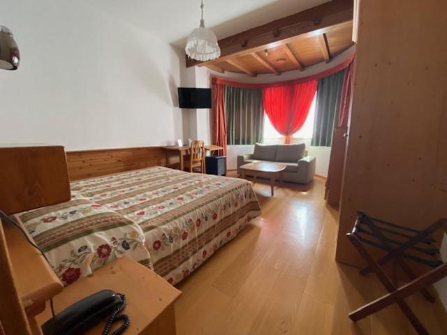 Hotel Montana Κορτίνα Ντ' Αμπέτσο Εξωτερικό φωτογραφία